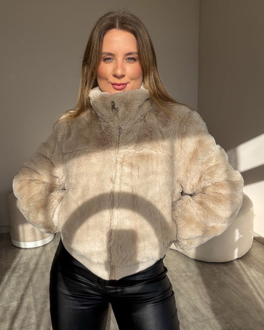 Jaqueta Teddy Valéria