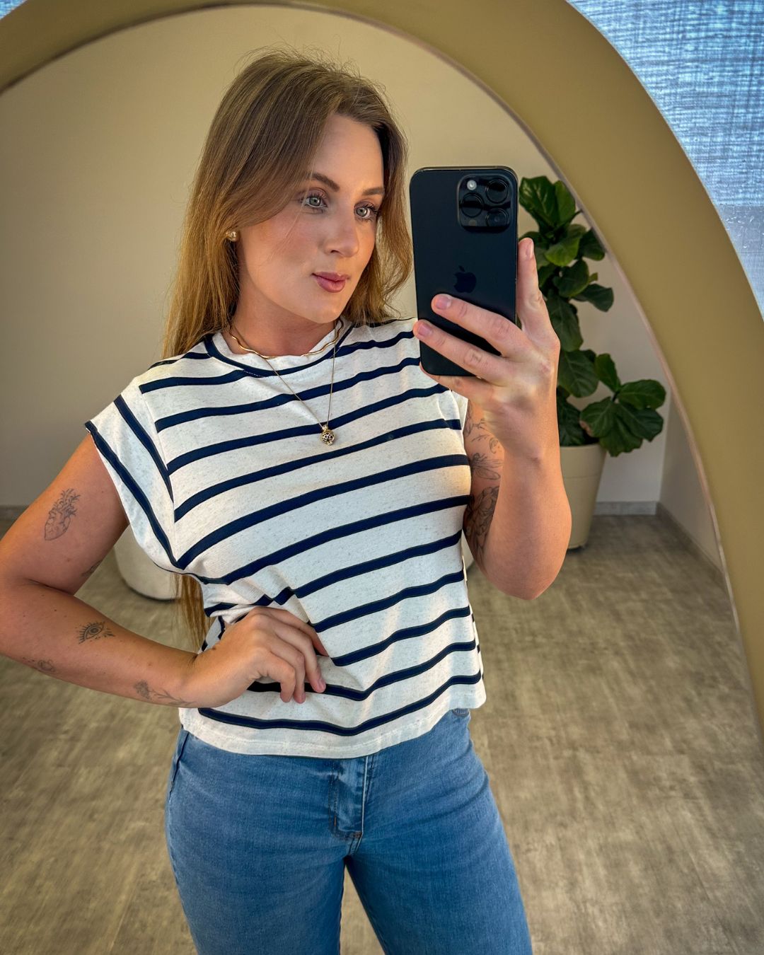 Blusa Muscle-tee Listrada