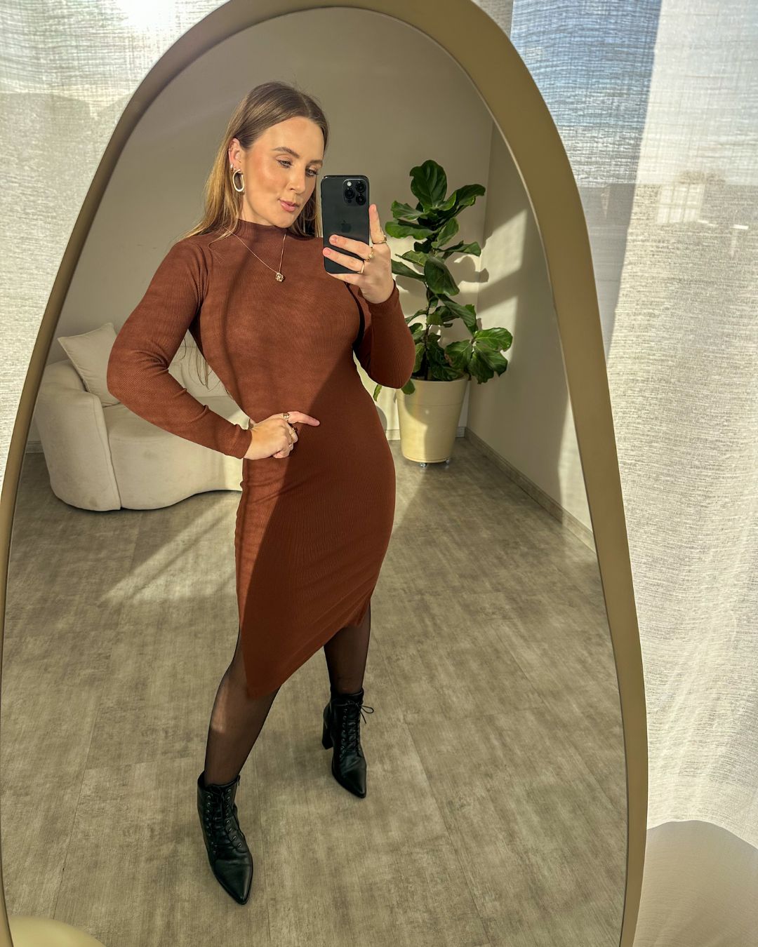 Vestido Canelado Midi Isaura