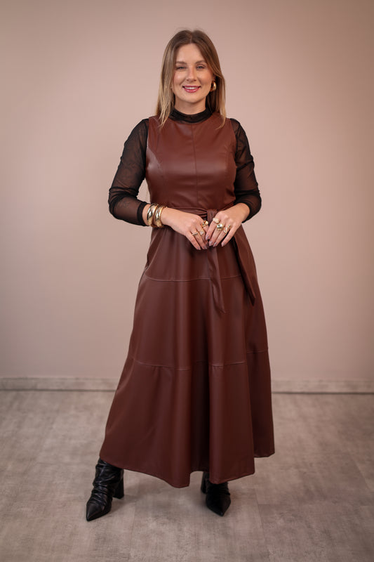 Vestido Longo em Courino