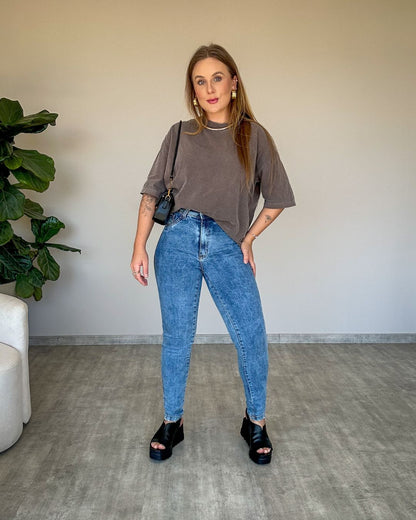 Camiseta Oversized Lisa