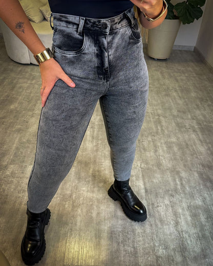 Calça Skinny Estonada