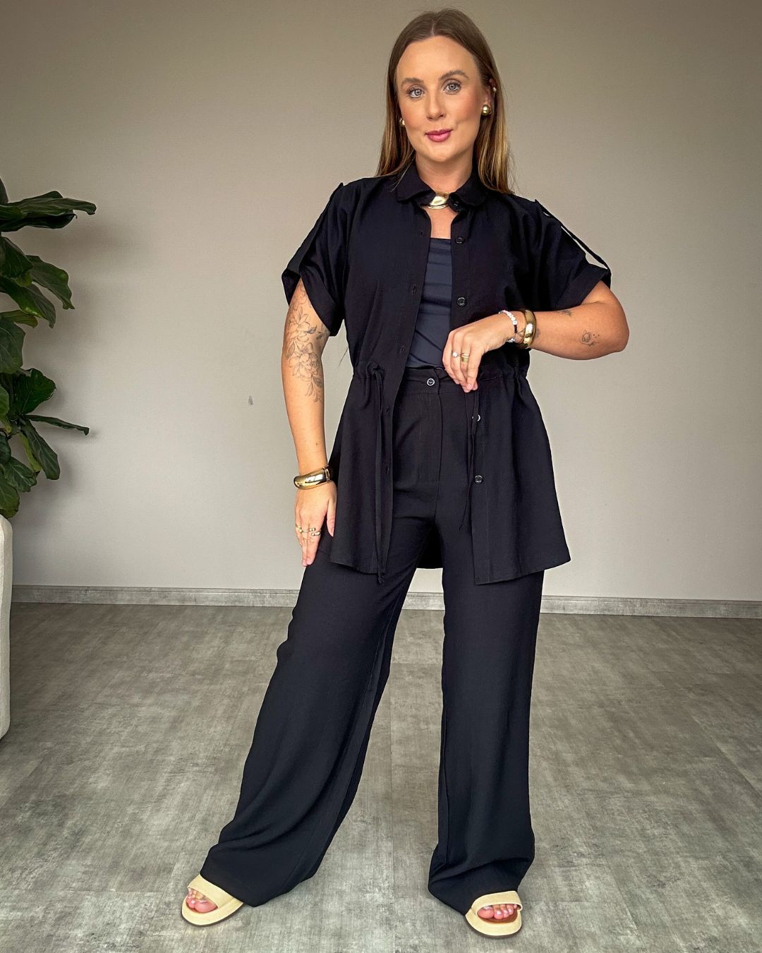 Conjunto Calça Pantalona e Camisa