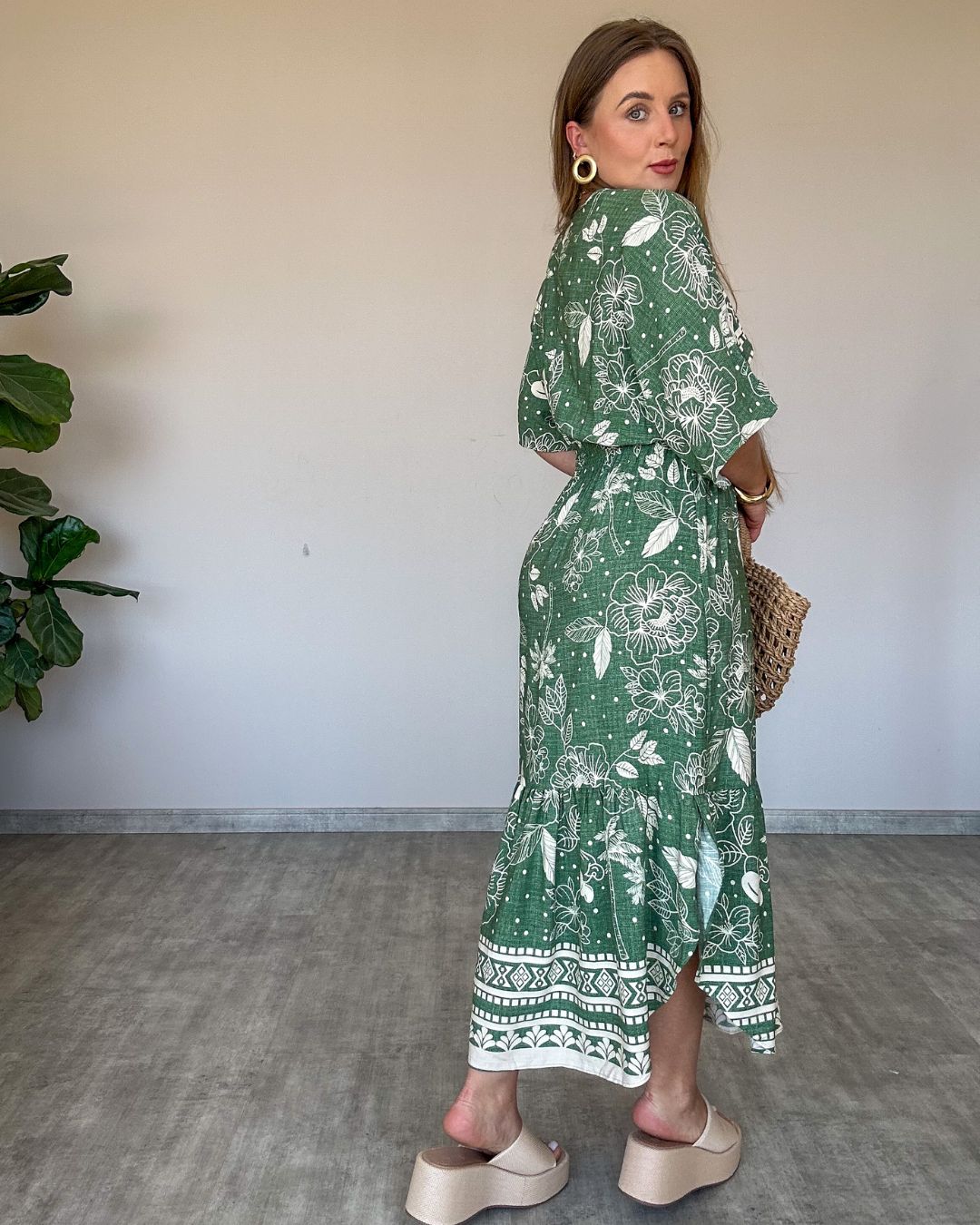 Vestido Midi Estampado com Manga Ampla