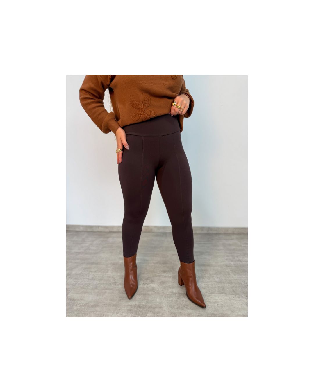 Legging Apeluciada Montaria com Bolso Traseiro
