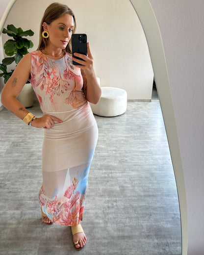 Vestido em Tule com Forro