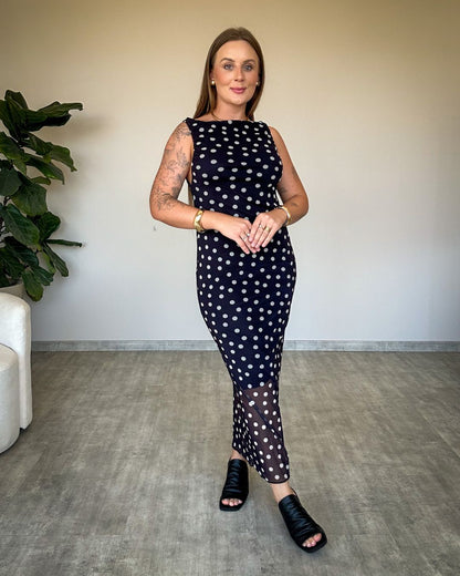 Vestido Midi de Tule Poá