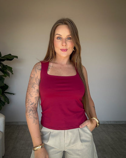 Blusa Regata em Poliamida Joaquina