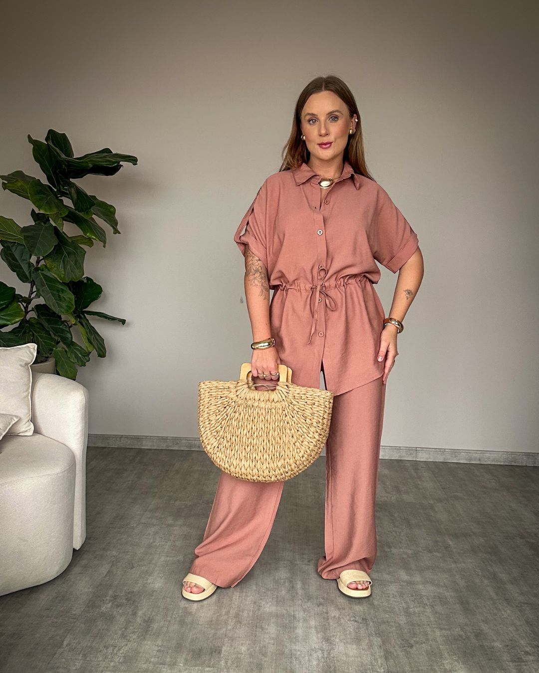 Conjunto Calça Pantalona e Camisa