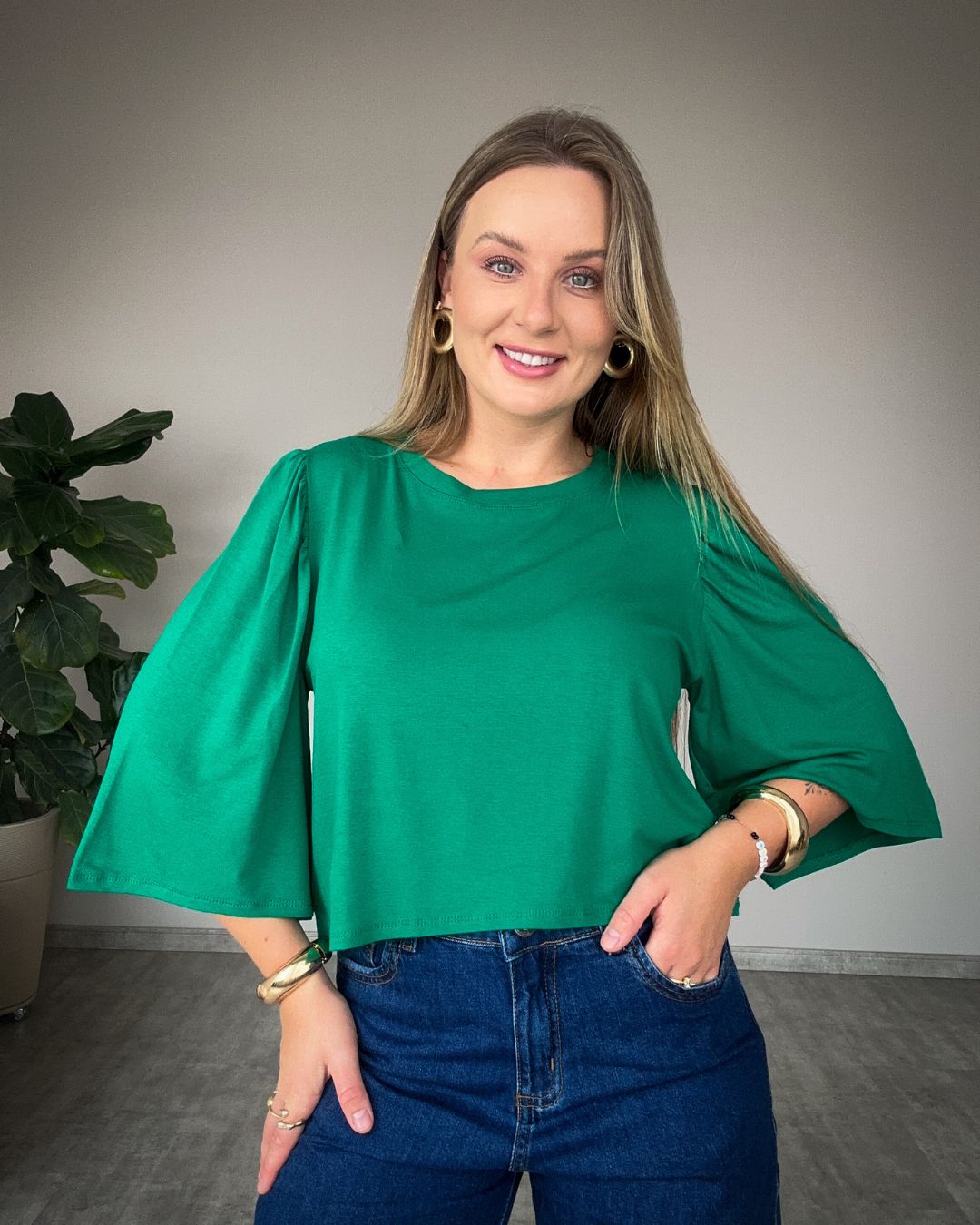 Blusa Ampla com Manguinha Bufante