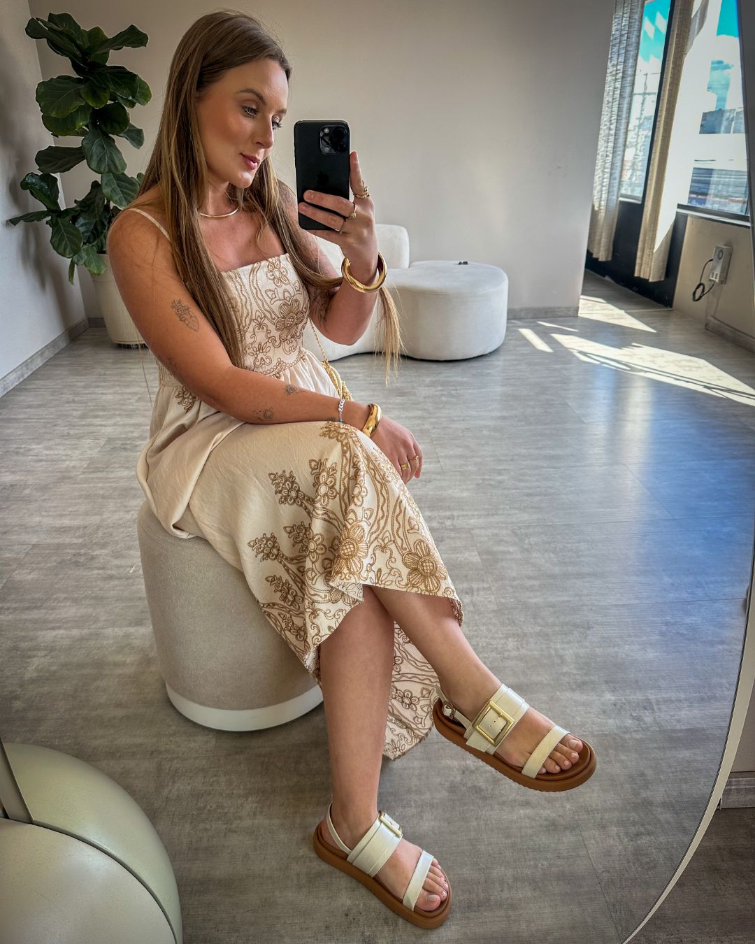 Vestido Bordado Isadora