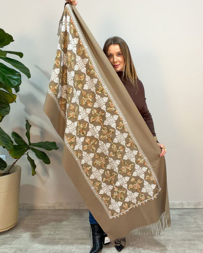 Pashmina Bordada Floco de Neve