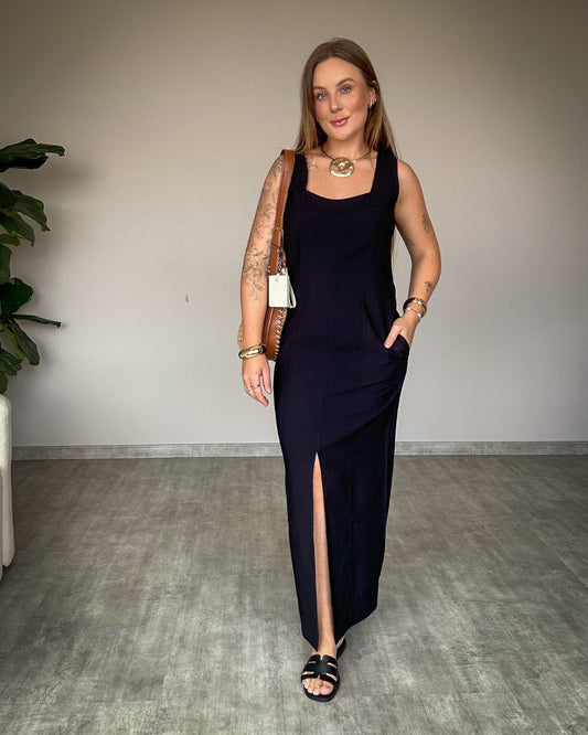 Vestido Midi com Fenda Frontal