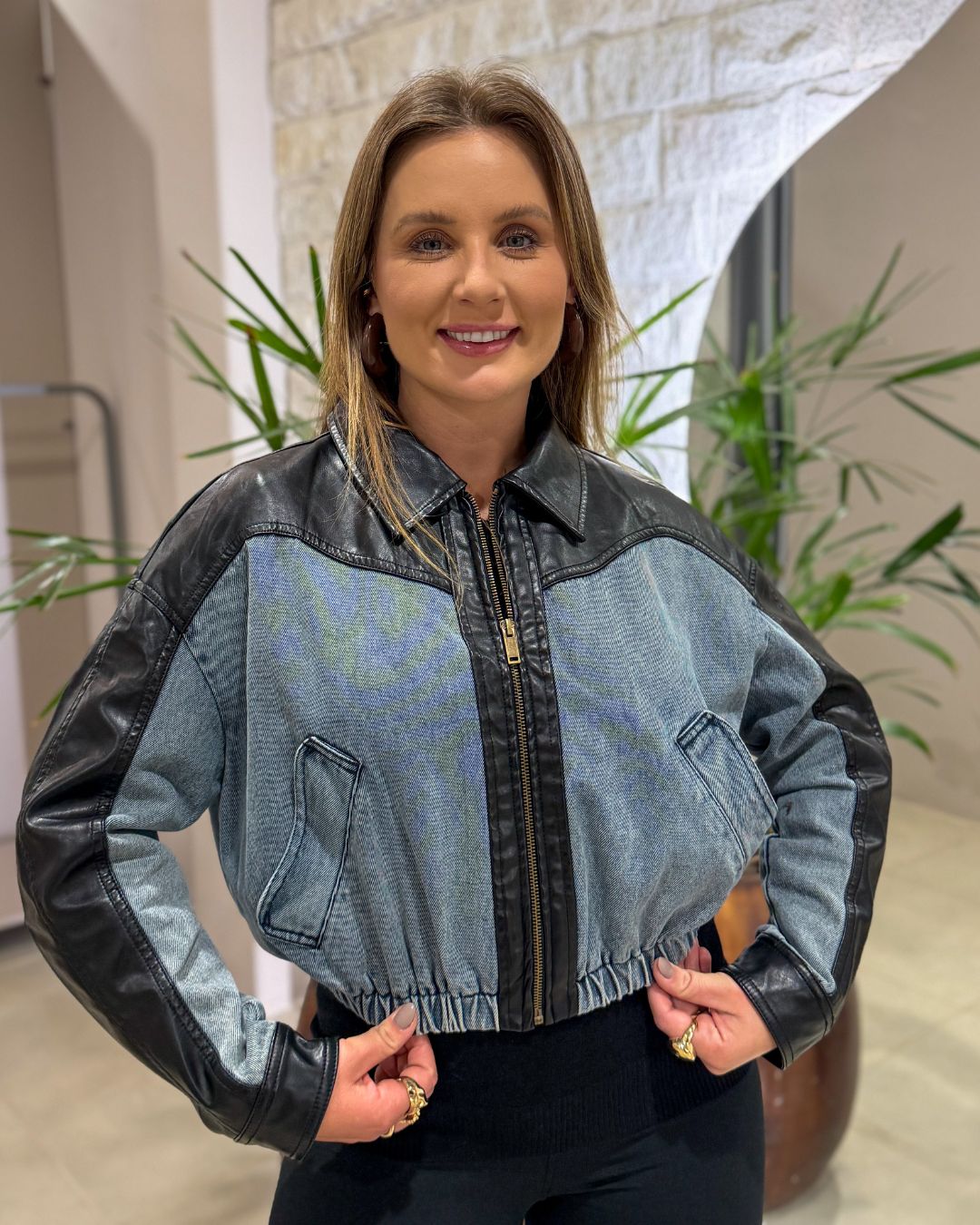 Jaqueta Urban Luxe Jeans & Leather