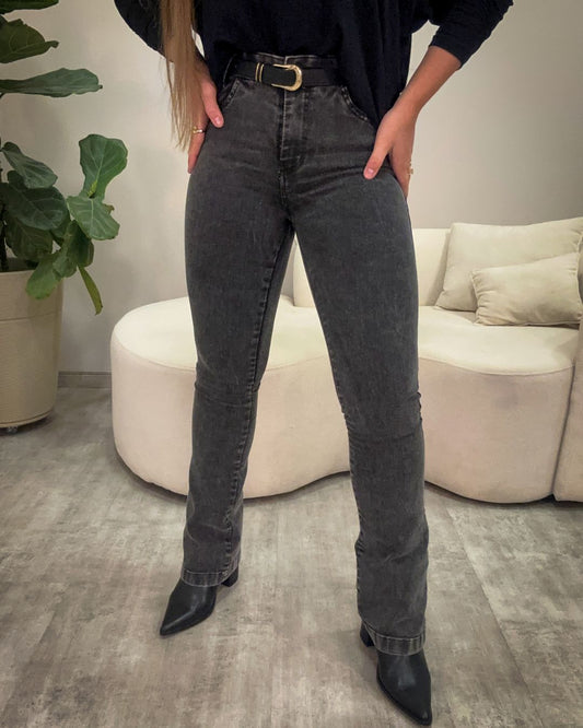 Calça Flare Estonada Rotieh