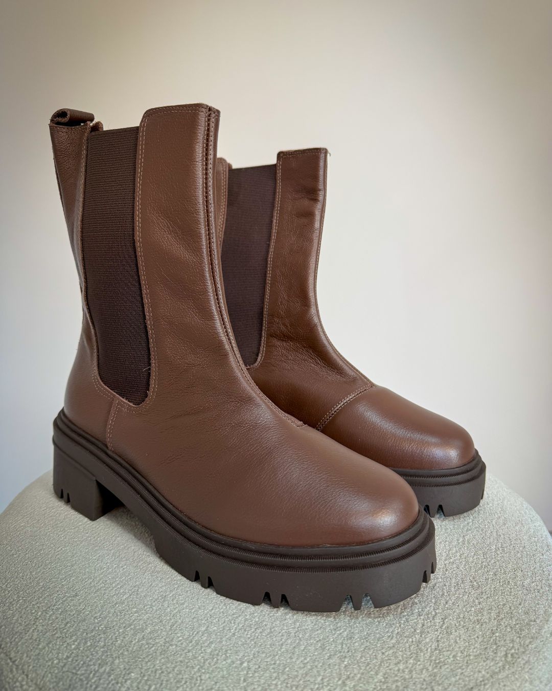 Coturno Chelsea Urban Leather