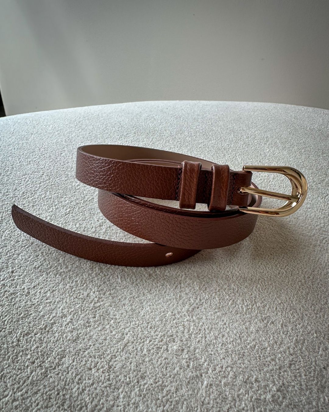 Cinto Fino Básico de Couro