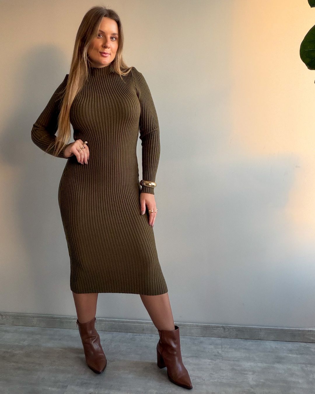 Vestido Midi de Modal Manga Longa