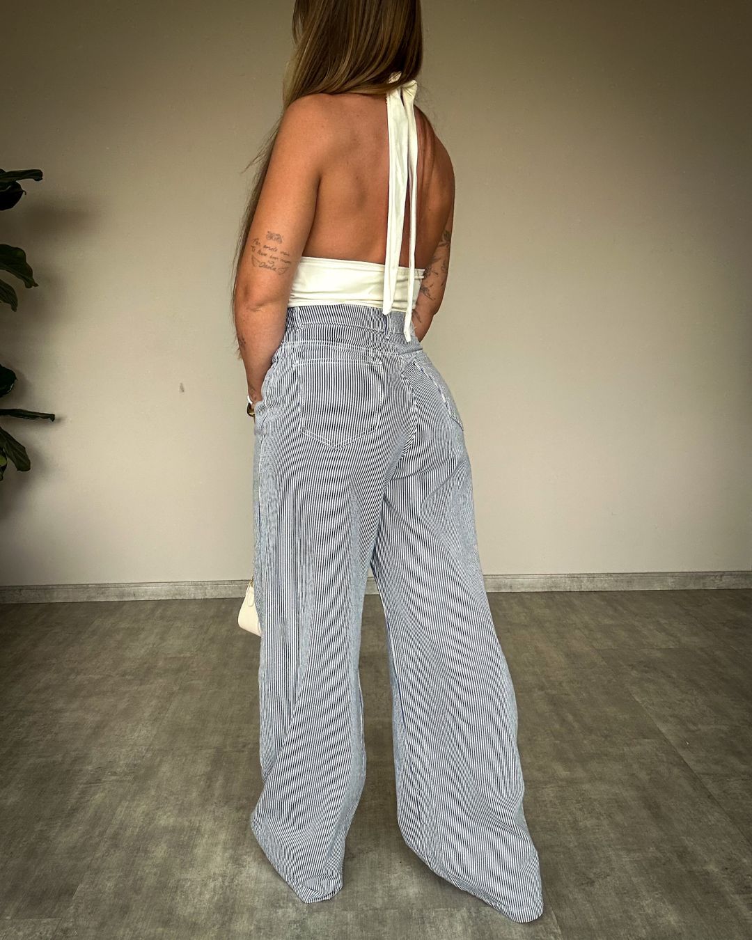Calça Wide Leg Jeans Listrada Namiê