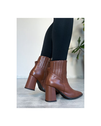 Bota Bico Fino
