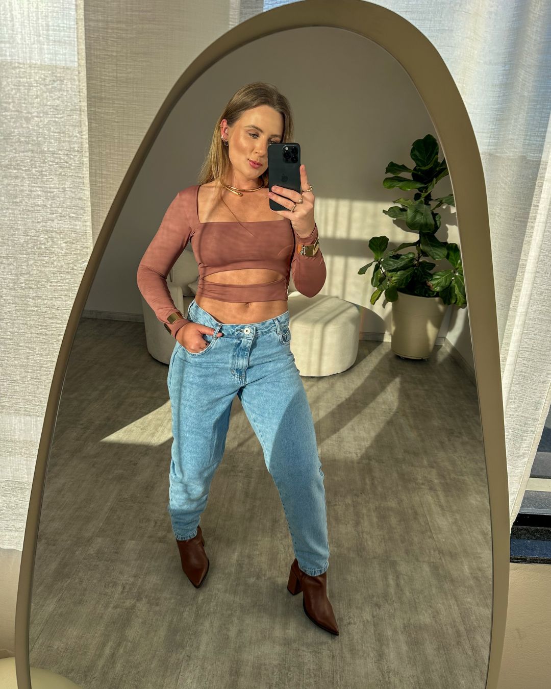 Cropped Glenda