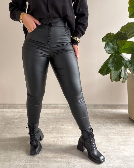 Calça Skinny Resinada Cintura Alta