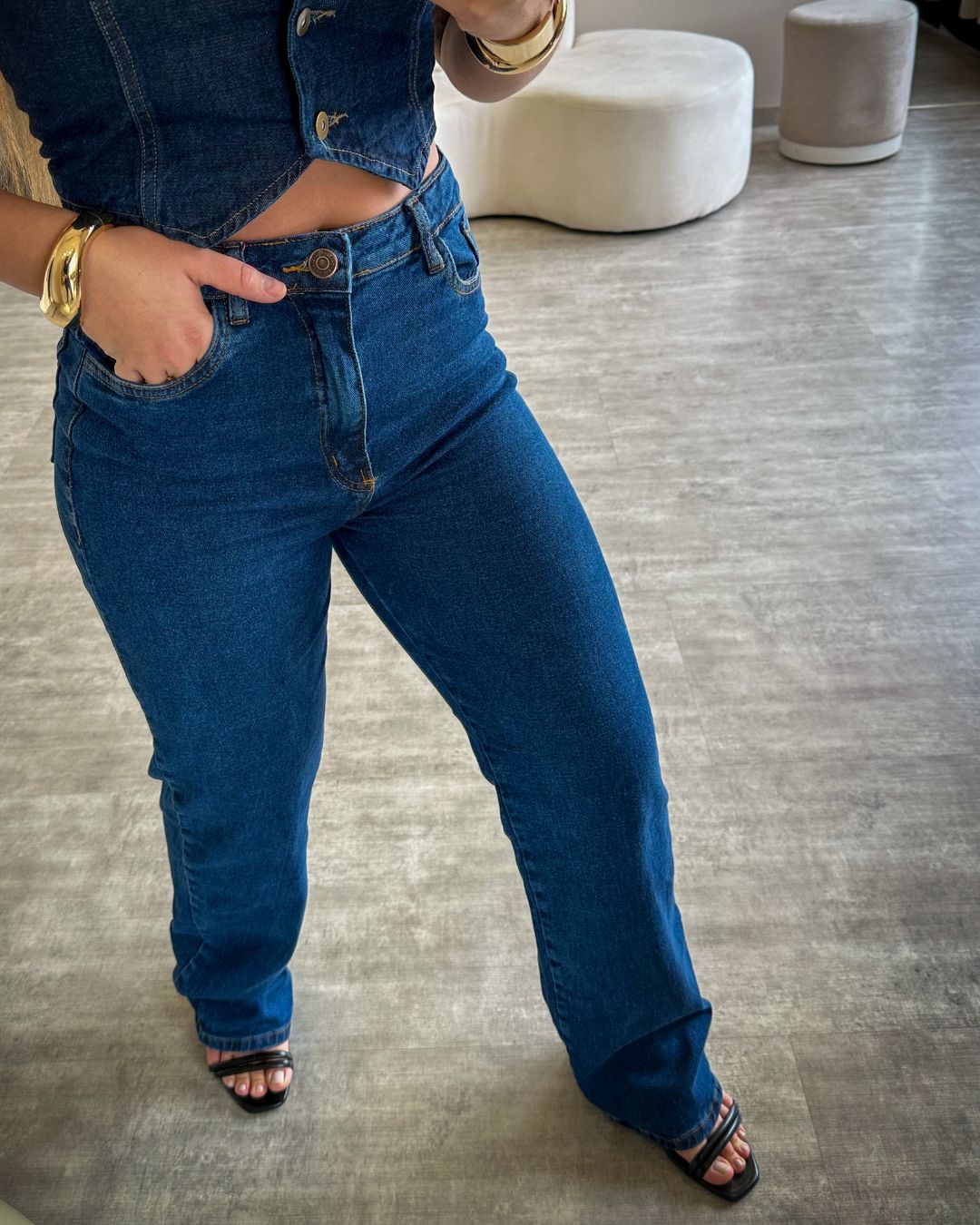 Calça Wide Leg Lavagem Escura