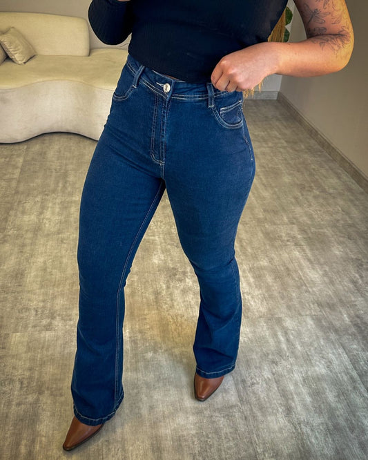 Calça Flare Super Lipo