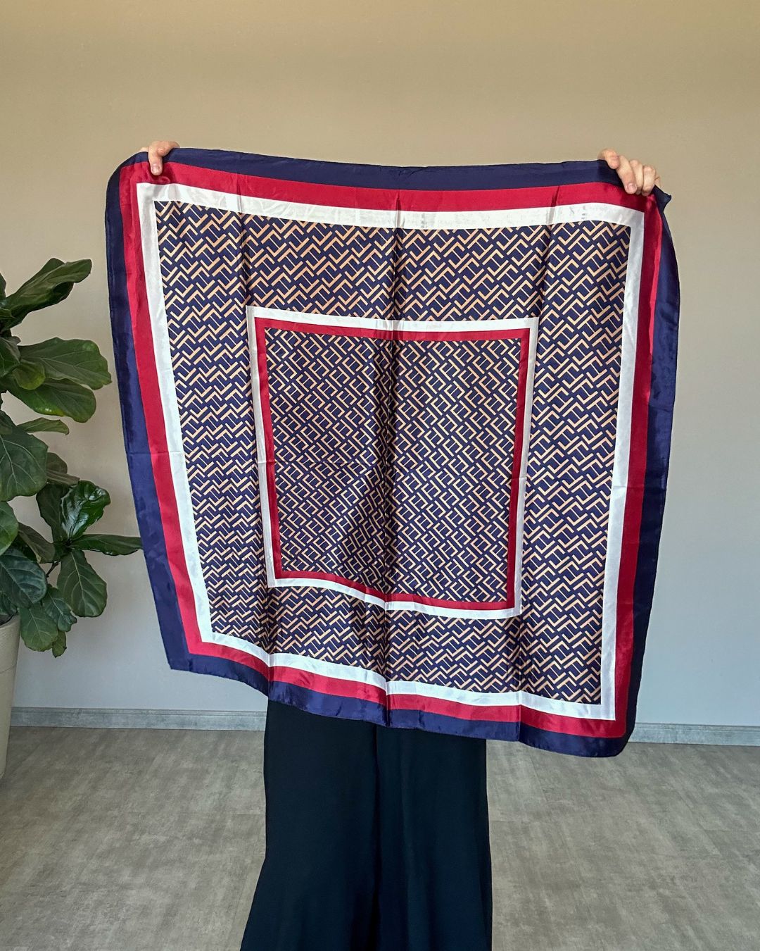 Lenço de Cetim Modelo 1