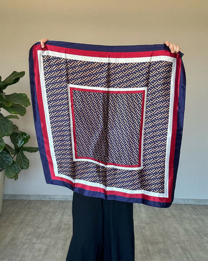 Lenço de Cetim Modelo 1