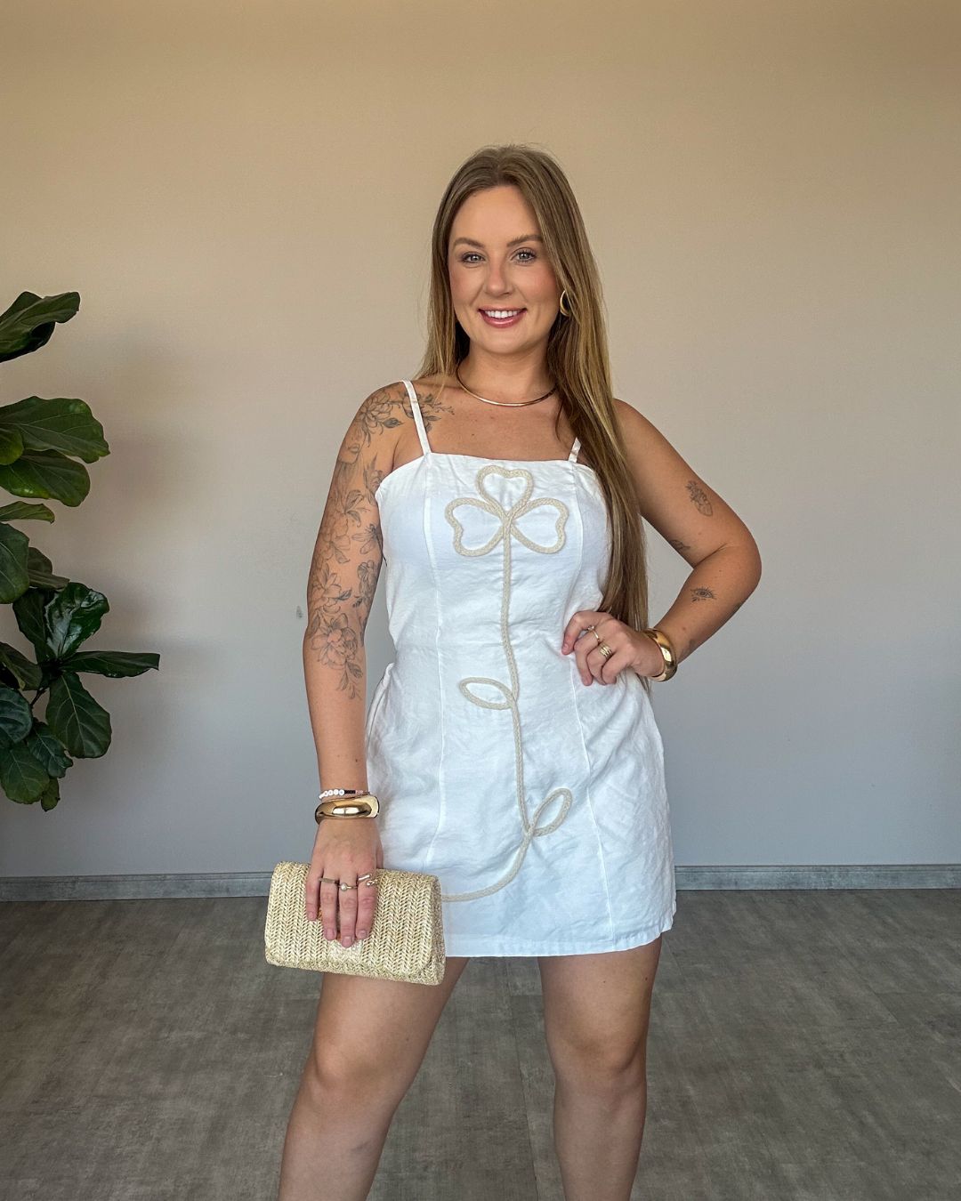 Macaquinho Bordado Efeito Vestido