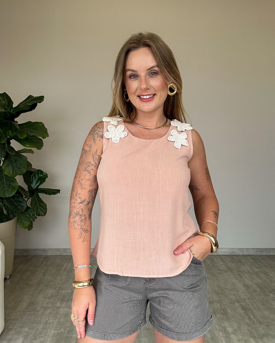 Regata com Flor em Crochê