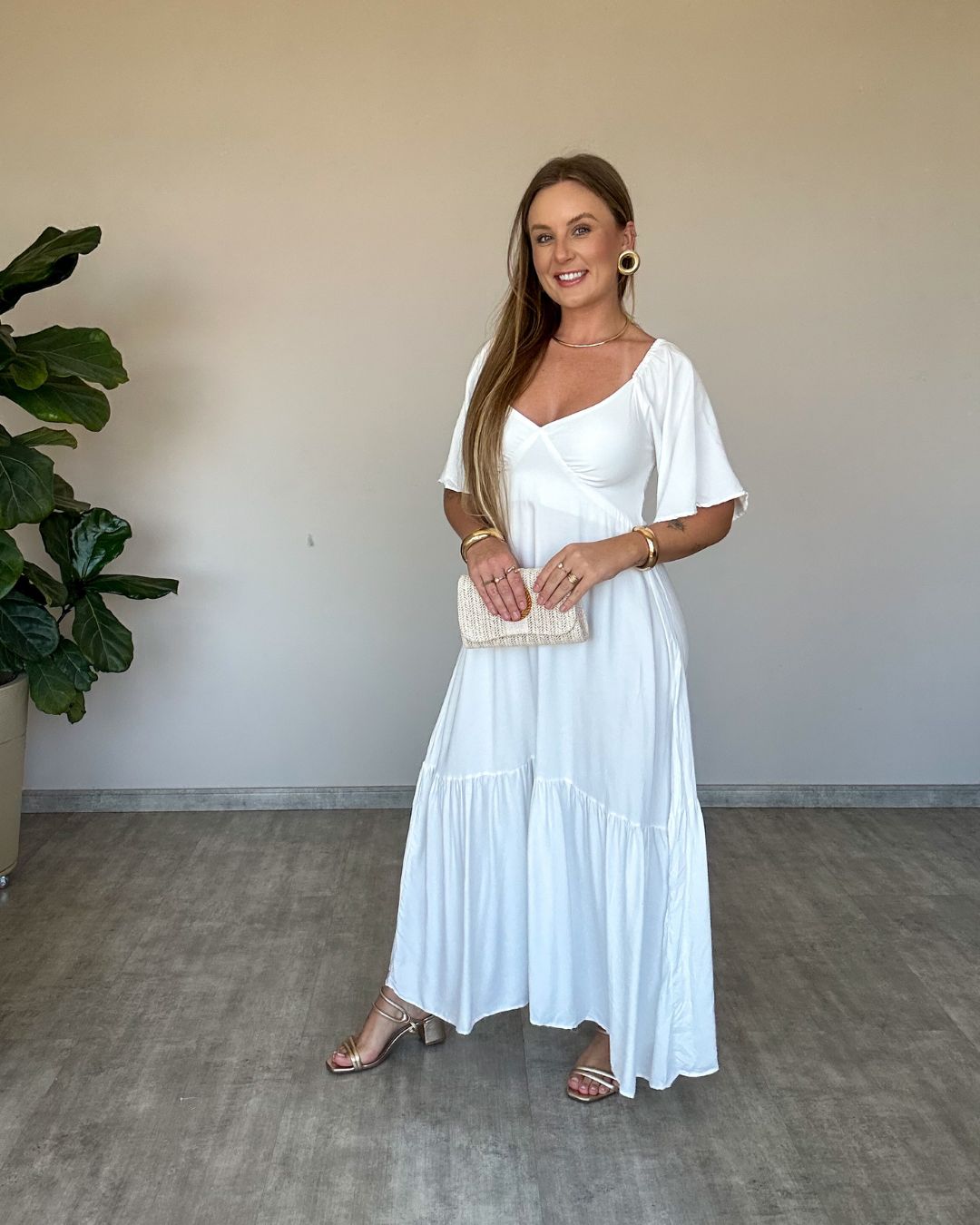 Vestido Midi com Decote em V