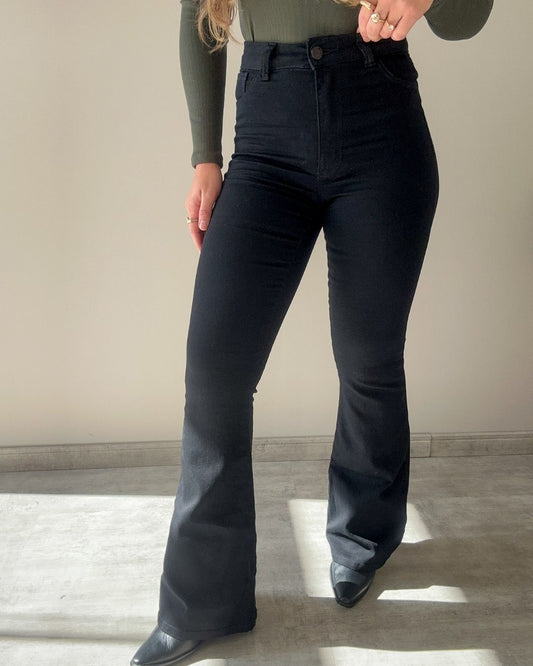 Calça Flare Preta Marta