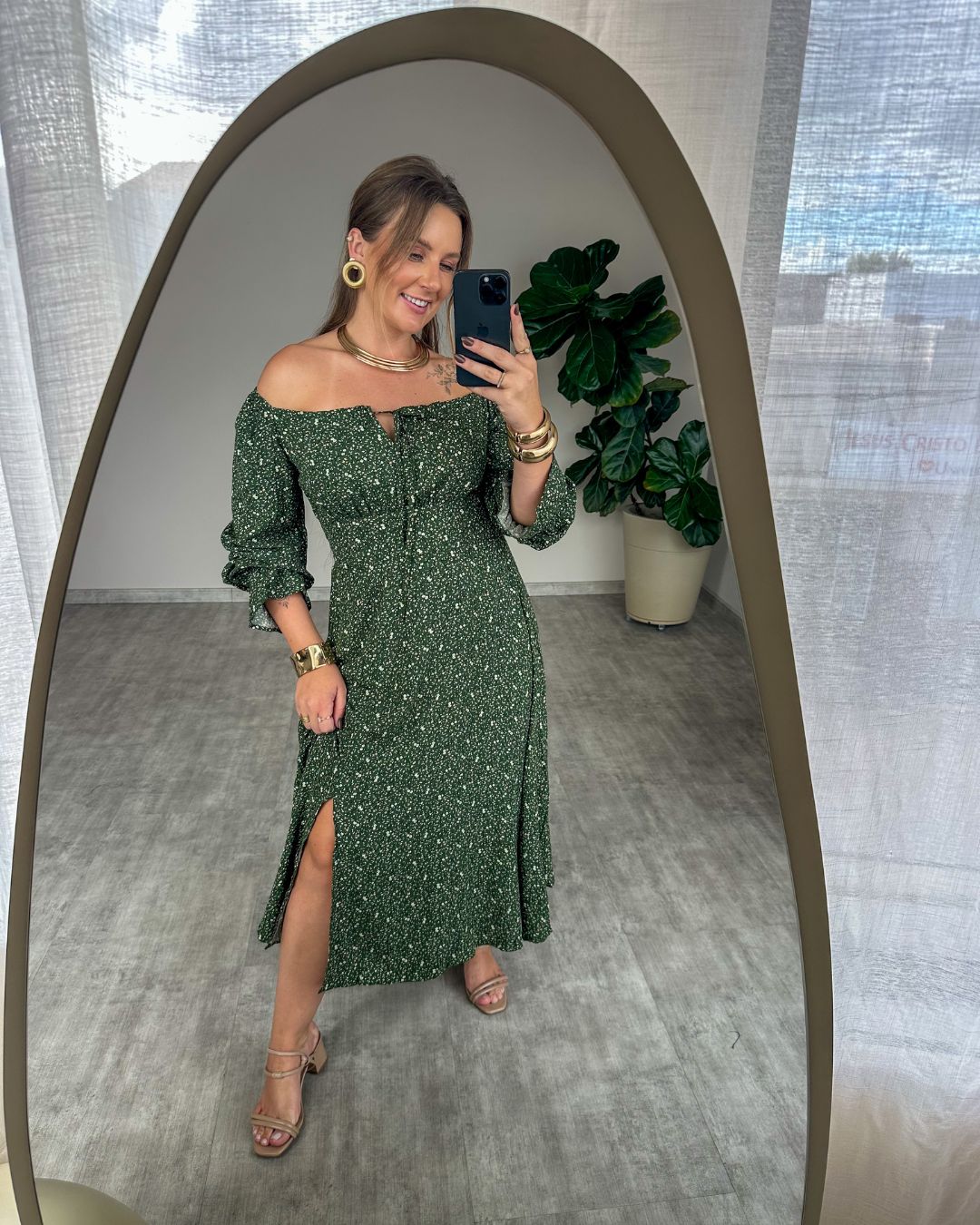 Vestido Midi Floral Ciganinha com Fenda