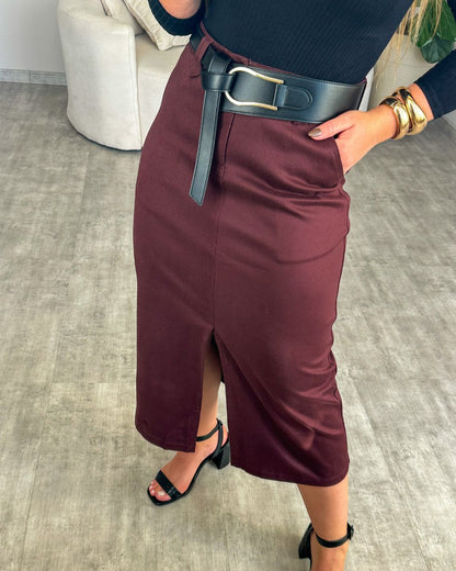 Saia Mídi com Fenda Frontal