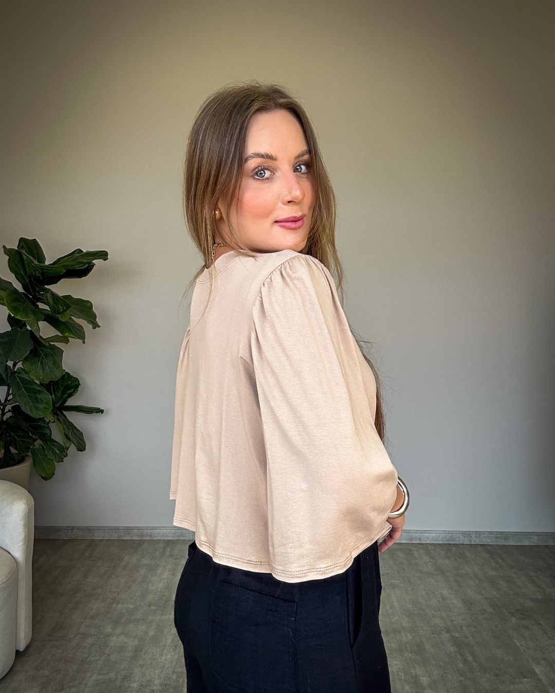 Blusa Ampla com Manguinha Bufante