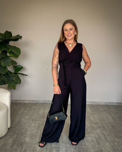 Macacão Alfaiataria com Amarração Frontal