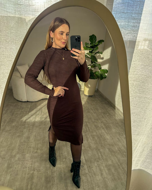 Vestido Canelado Midi Isaura