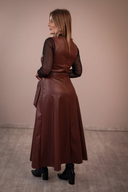 Vestido Longo em Courino