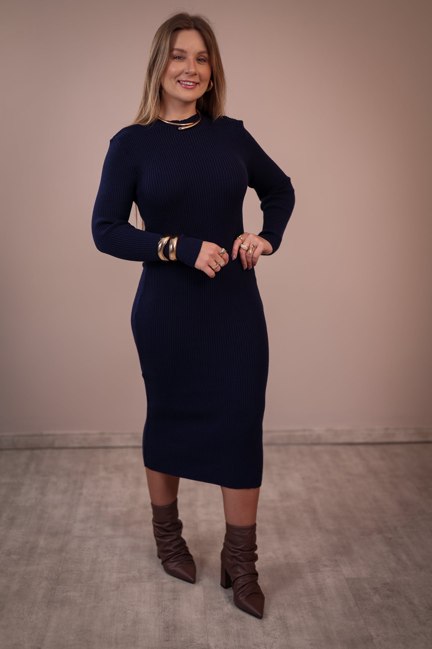 Vestido Midi de Modal Manga Longa