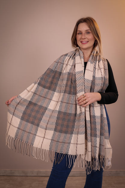 Pashmina Quadriculada Modelo 9