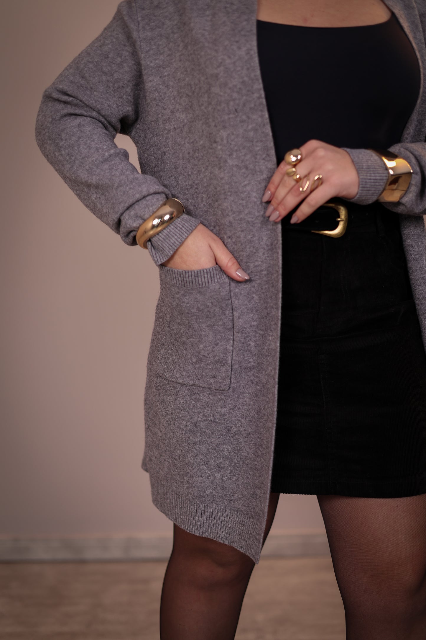 Cardigan Alongado com Bolso