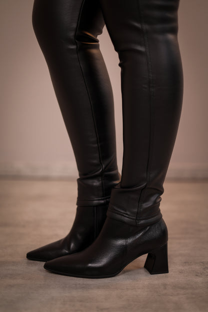 Legging Courino Premium Peluciada Térmica
