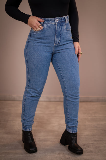 Calça Jeans Mom Marmorizada Clara