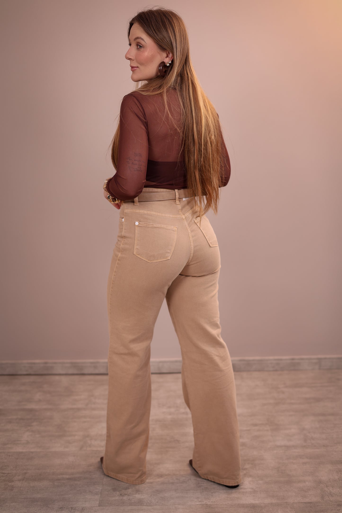 Calça Wide Leg Sarja