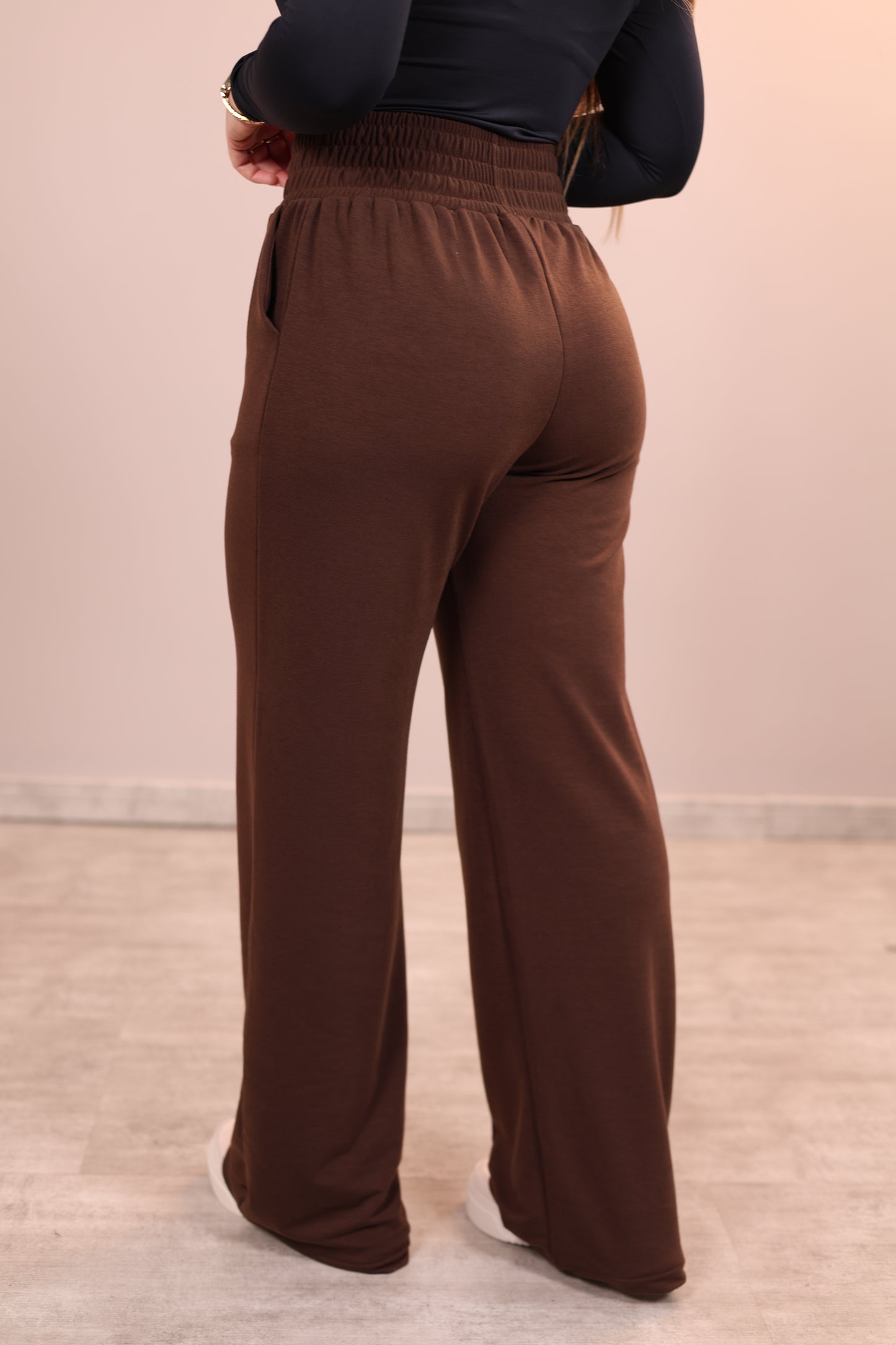 Calça Moletinho Pantalona com Risco Frontal