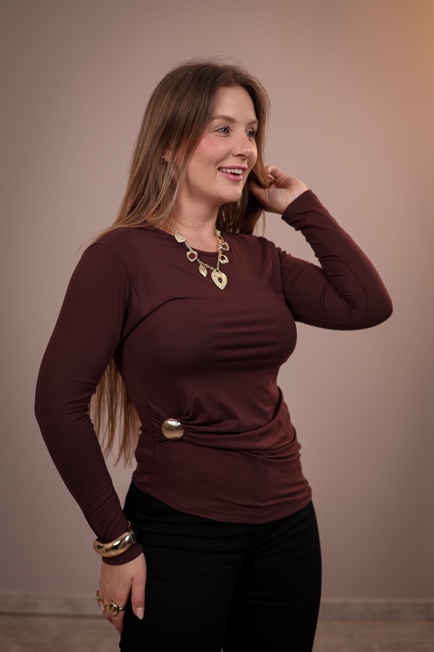 Blusa Drapeada com Detalhe Dourado