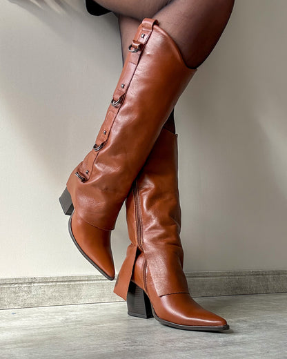 Bota Westwood